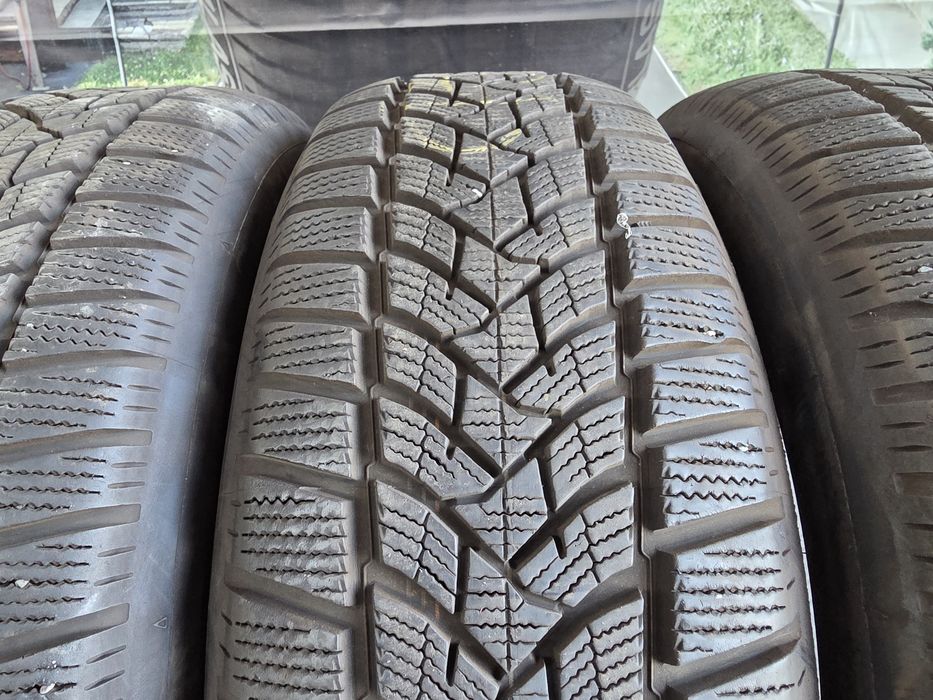 225/65/17 DUNLOP 4бр