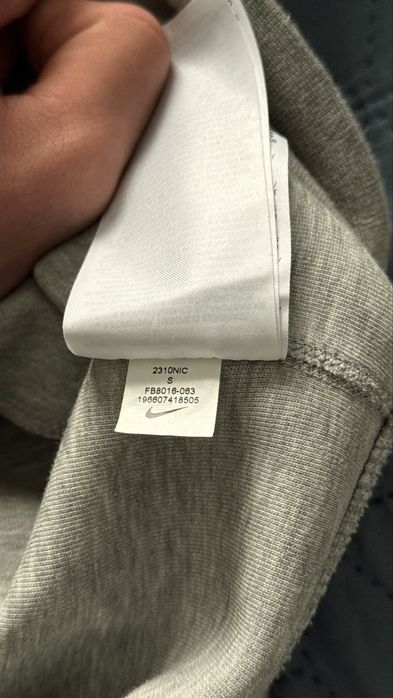 Nike tech fleece ХУДИ размер S