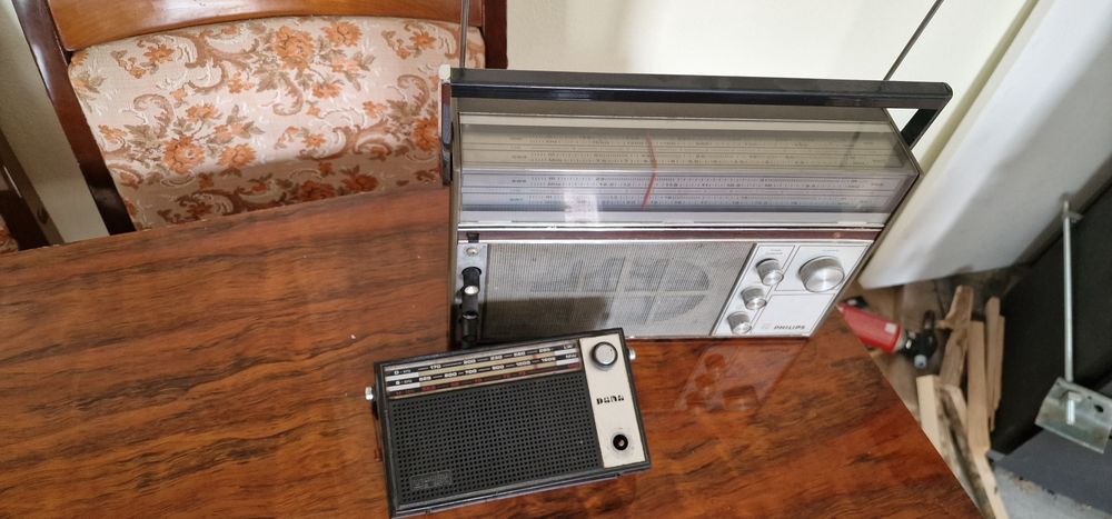 Radio vechi nefunctionale Unitra Dana Philips