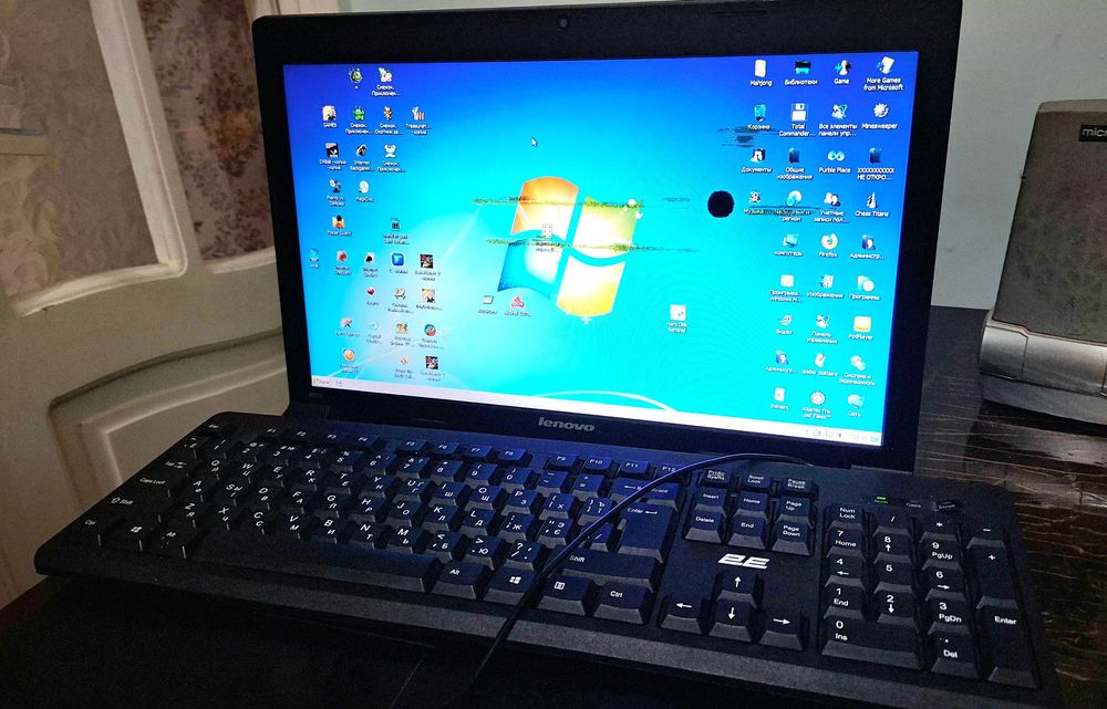 Lenovo B590 ноутбук сотилади