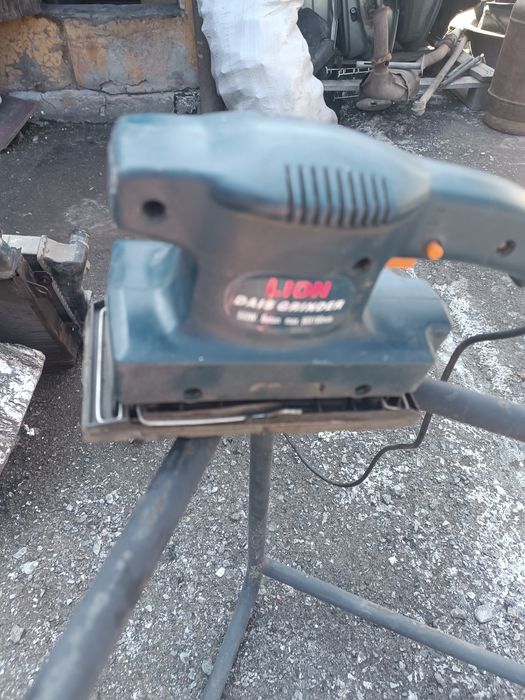 Шлифовальная машинка плоская