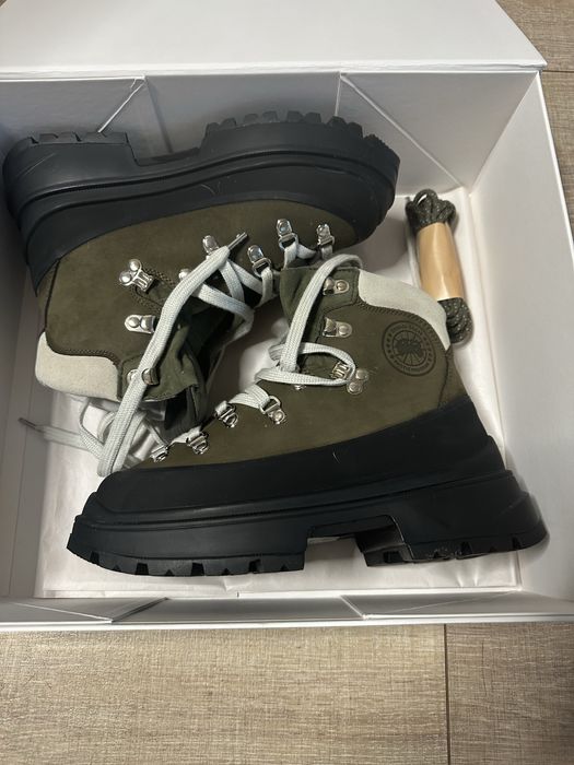 Canada Goose-дамски зимни обувки