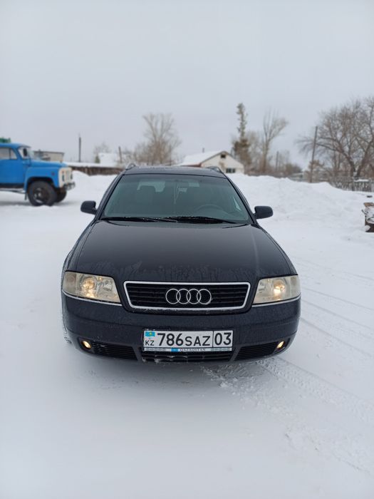 Ауди.  уневерсал