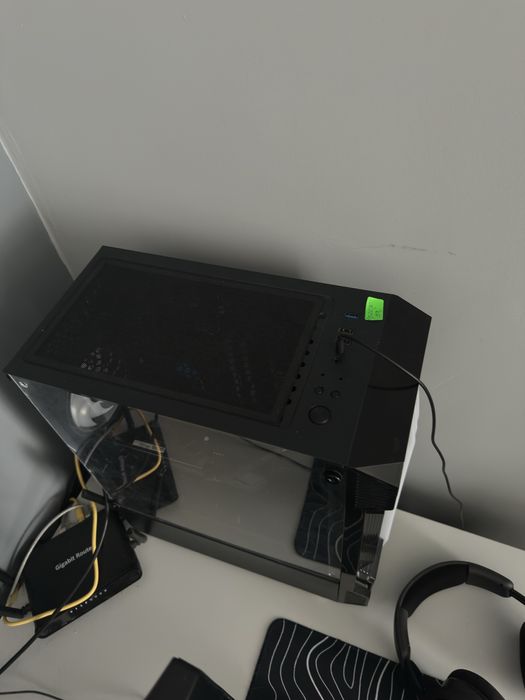 Пълен Геймърски Сетъп: i5-10400F / GTX 1660 / 180Hz MSI / Razer