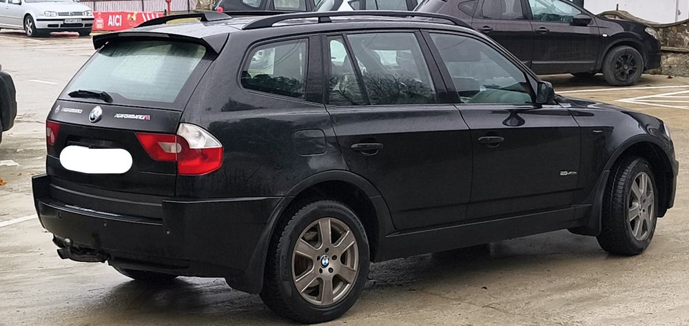 Vând BMW X3 e 83