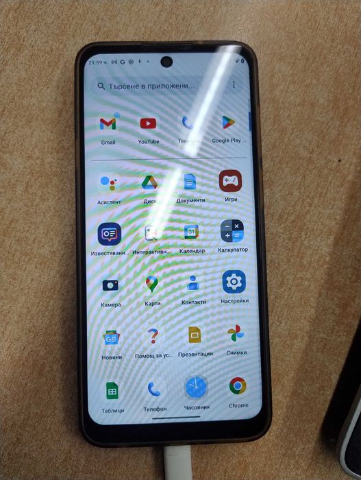 Смартфони Motorola Edge 20 lite и Motorola g35