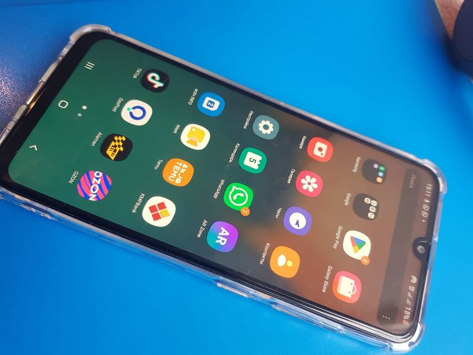 Смартфон Samsung A30, состояние хорошее