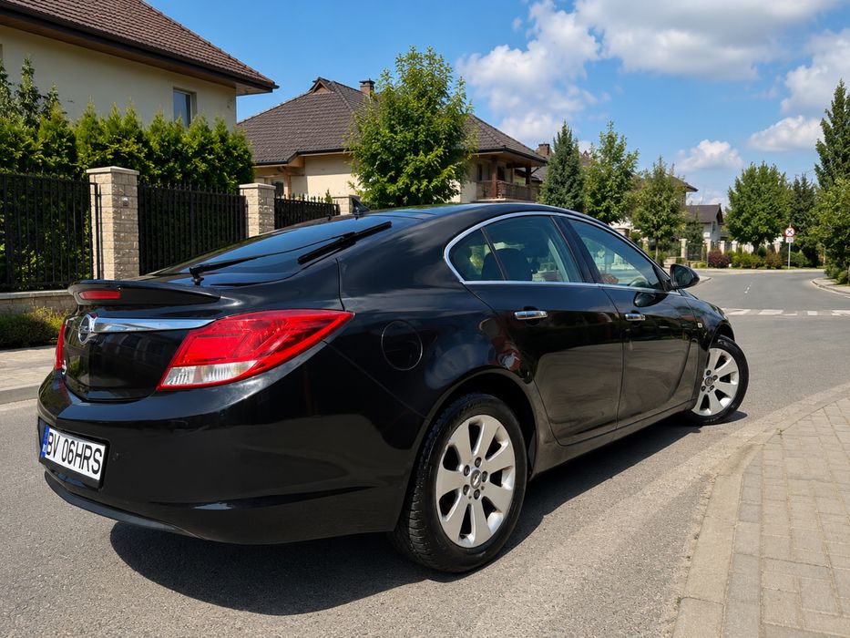 Opel Insignia 2011 2.0