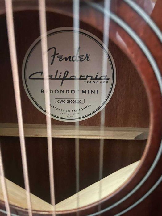 Акустична китара за деца 3/4, Fender Redondo Mini + тунер Boss + калъф + стойка