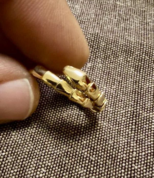 Bulgari Serpenti гривна 18к