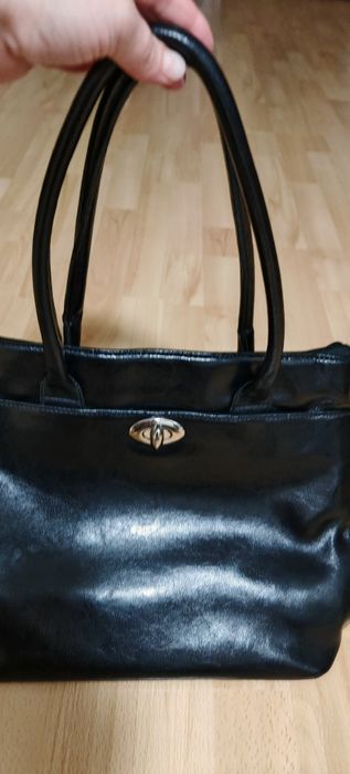 Geanta din piele naturala