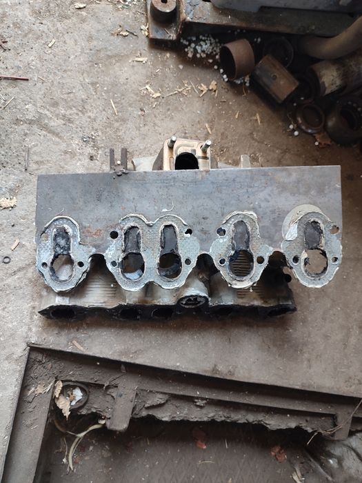 Коллектор Ауди 2.3