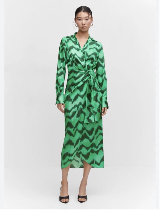 Сатенена рокля , Mango