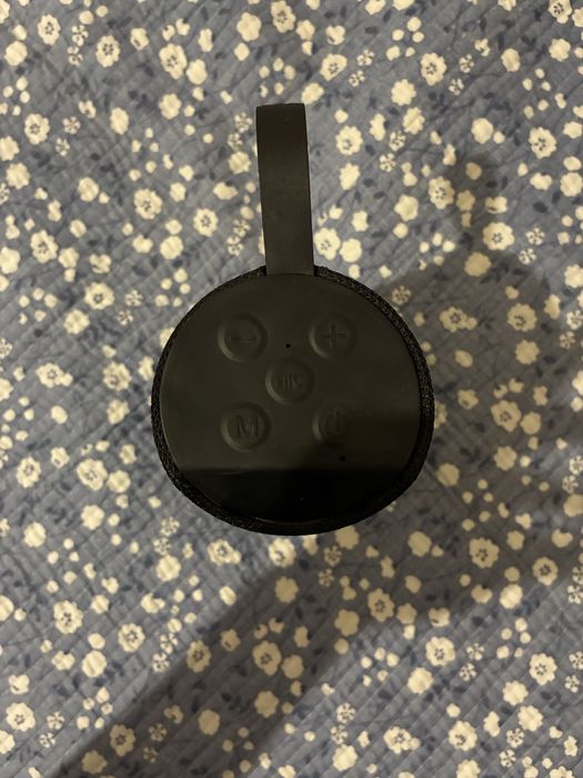 Продам водонепроницаемую колонку PORTABLE