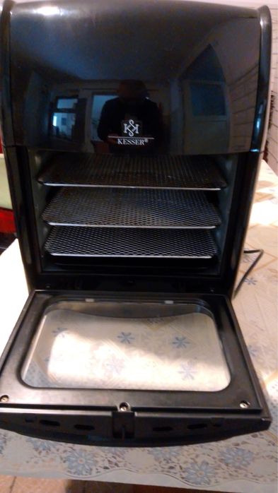 friteuza cu aer cald