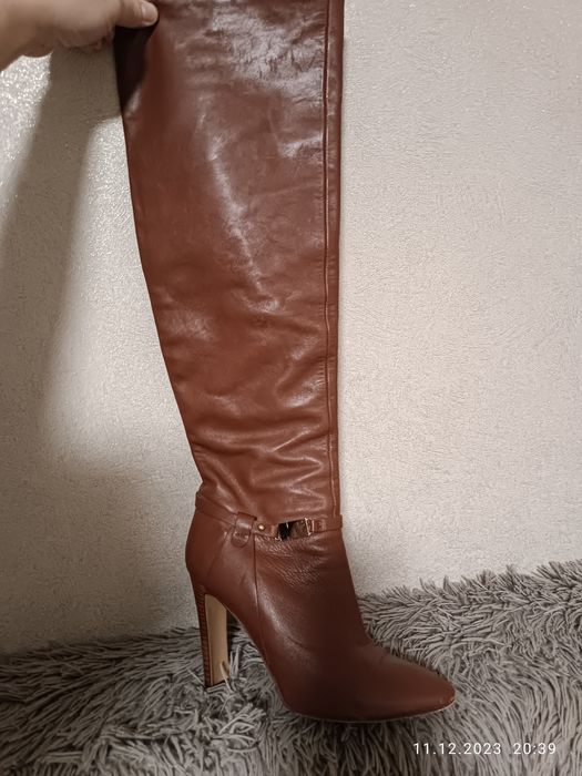 Продам сапоги димесезоные, кожаные, очень классные