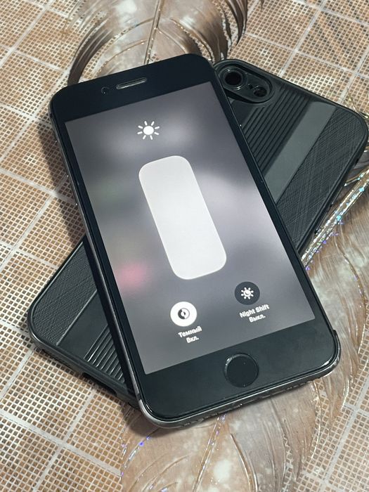 Продам iPhone 8 или обмен только на iPhone