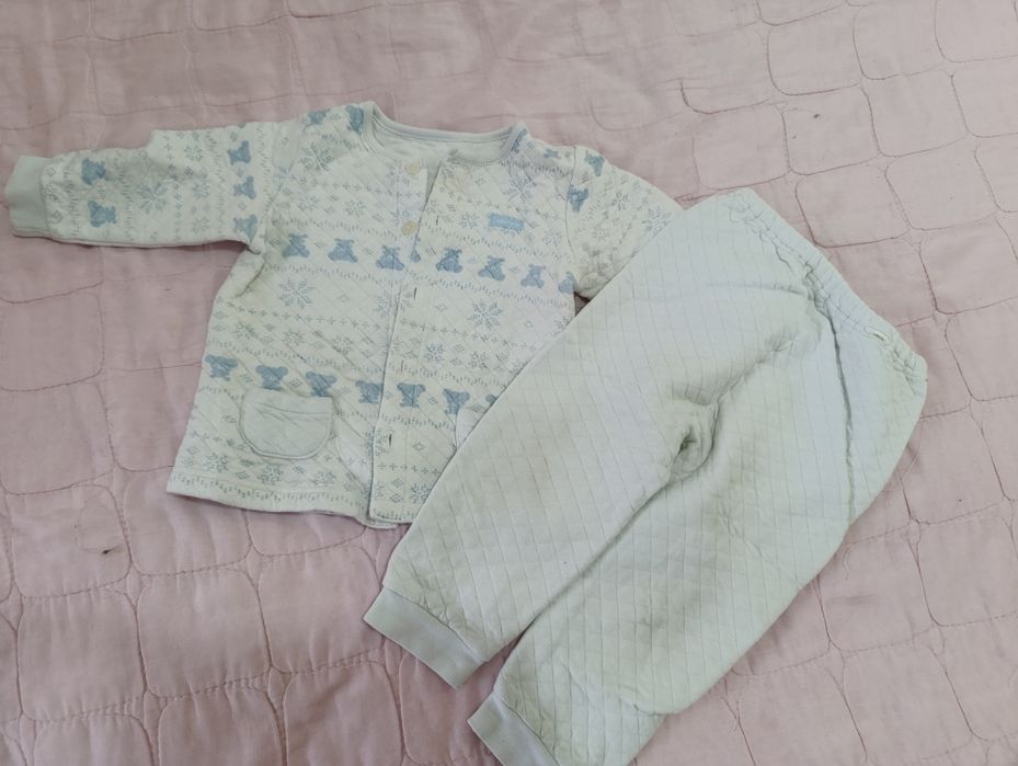 Отдам даром детские вещи