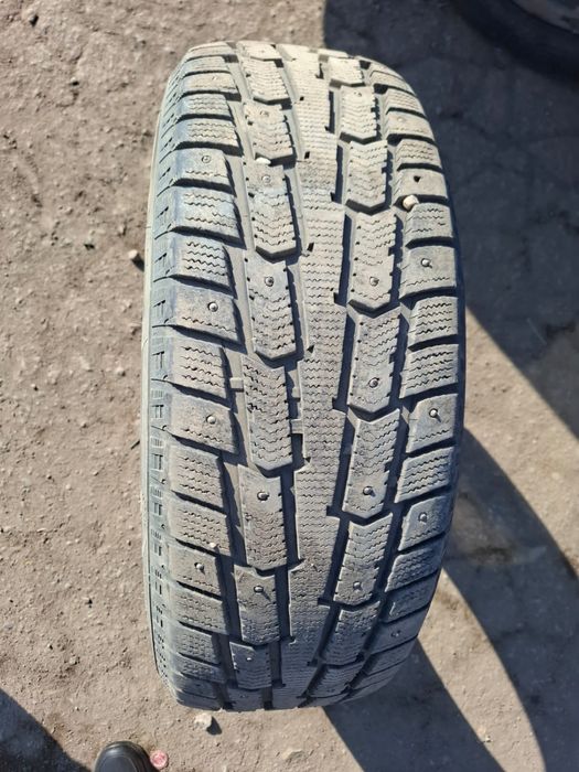 Продам в хорошем состоянии  шины