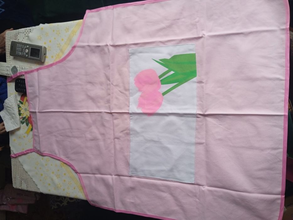 Нов комплект престилка, кърпи и ръкохватки Oriflame