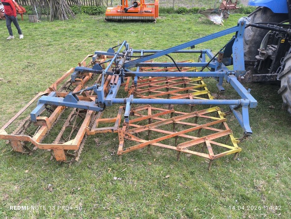 Grape 3.2 m rabatabile hidraulic