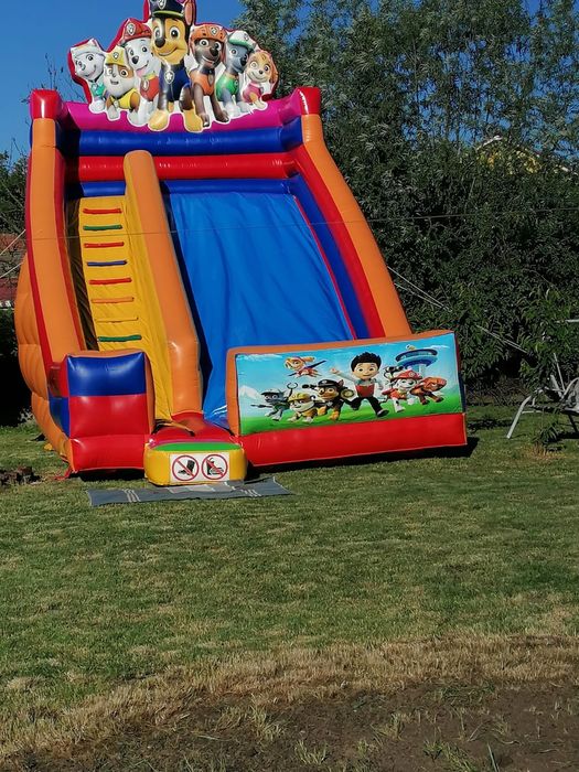 Topogane (tobogane) gonflabile profesionale de închiriat