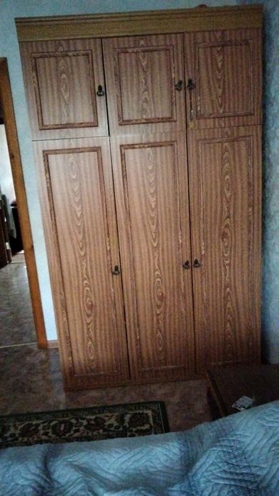 Продам шкаф для одежды