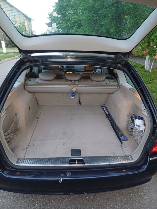 Mercedes E220 w211 PRET FIX!!!