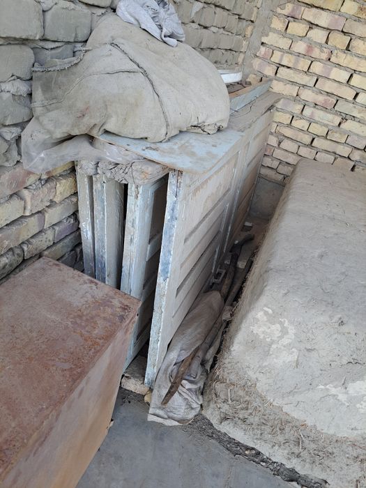 Эшиклар сотилади