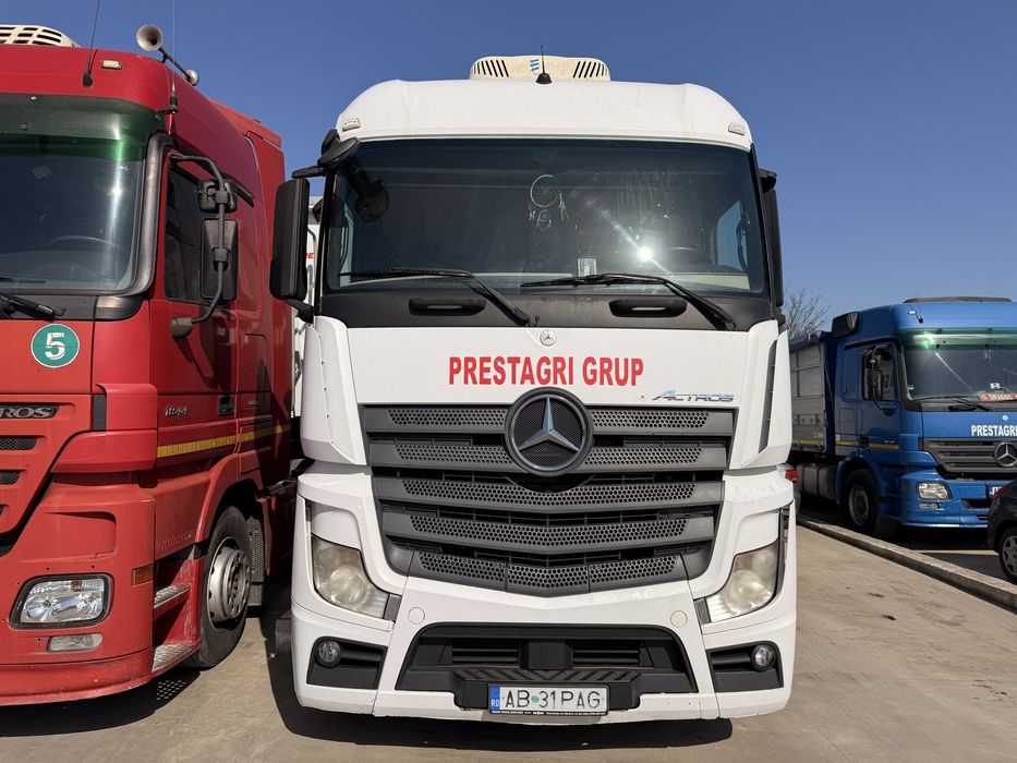 Mercedes Actros 1845