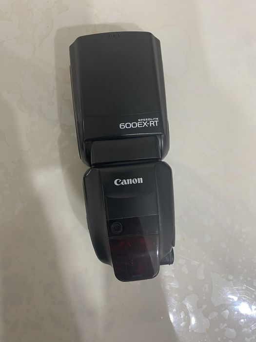 Объектив  вспышка