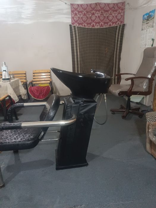 СРОЧНО.Гузаллик салонлар ва сартарошлар учун  Мойка  Бардер Медель.