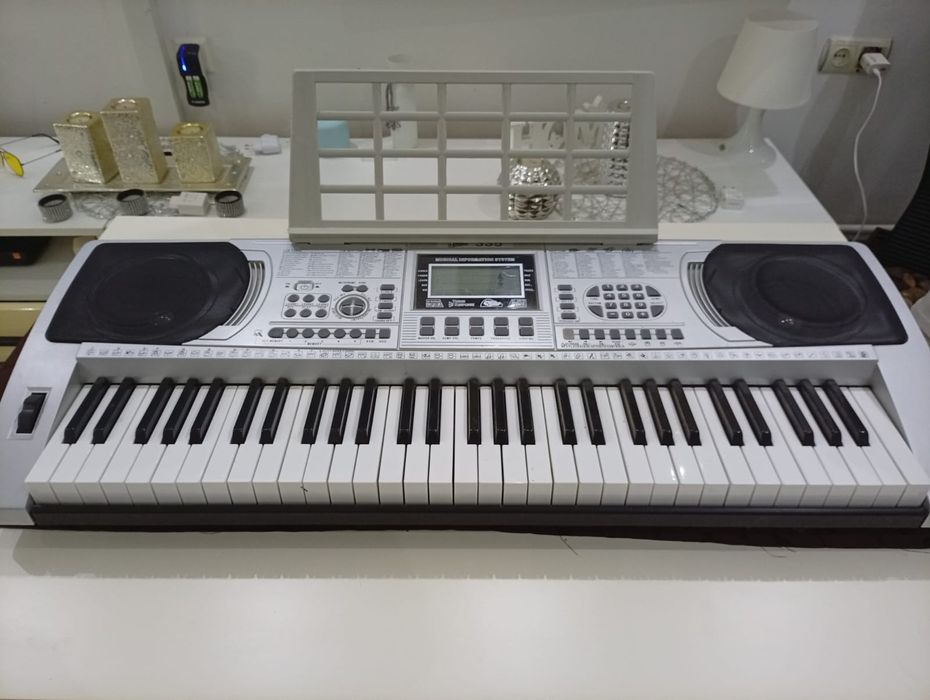 Orga Mare 61 clape cu Display