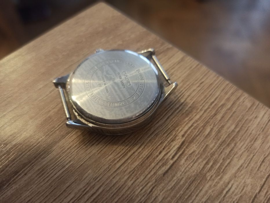 Аналогов часовник Casio ltp-e141l