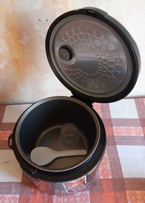 Мультиварка ZEPTER