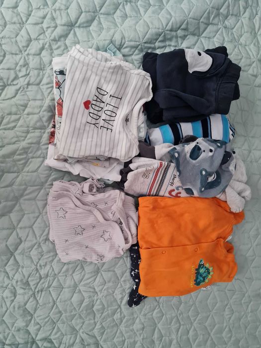 Бебешки дрешки 6-9 месеца, 74 размер, подходящи за момче