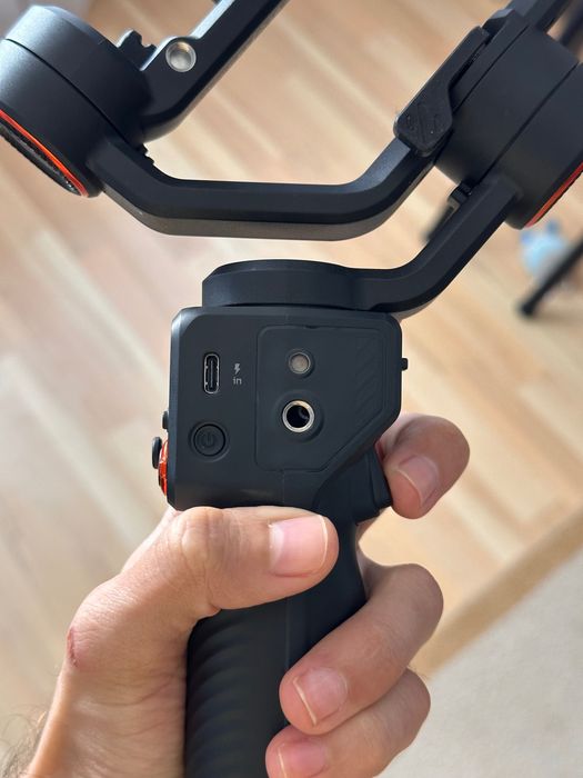 Stabilizator pentru telefon Hohem iSteady M6 KIT (cu modul AI) – folosit foarte puțin, stare impecabilă