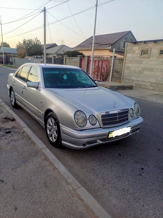 Продам Мерседес Е 240 Бизнес класса