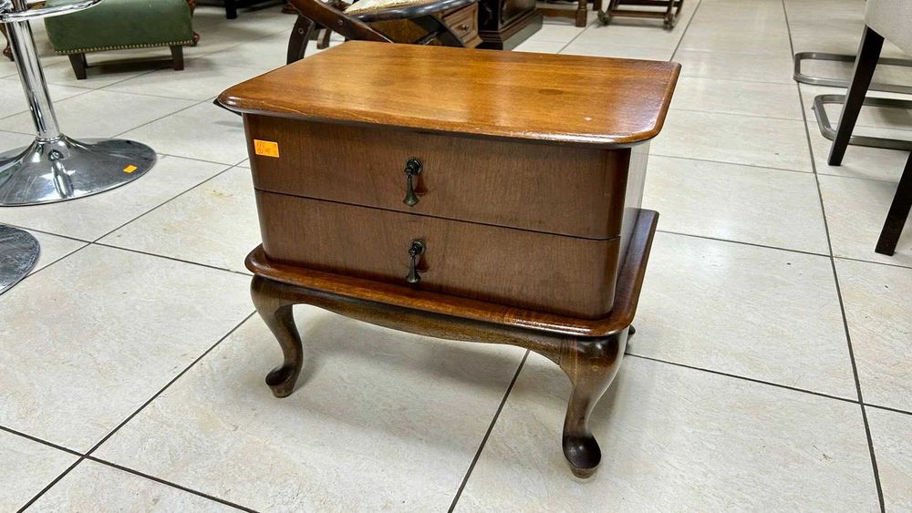 Шкафче  Queen Anne Холандия