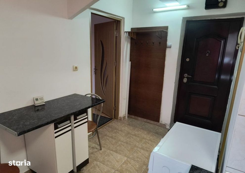 Apartament 1 camera, zona Parcul Rozelor si Electrica Cluj, decomandat — fotografia 3