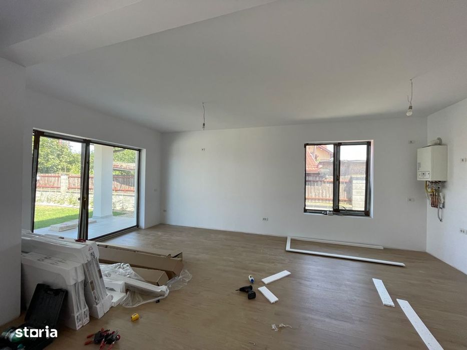 Duplex 4 camere  3 dormitoare | Curte amenajata | Mosnita-Noua