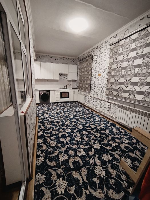 Навоий Шахар М.Таробий 112 а Уй 3 хонали 115 кв