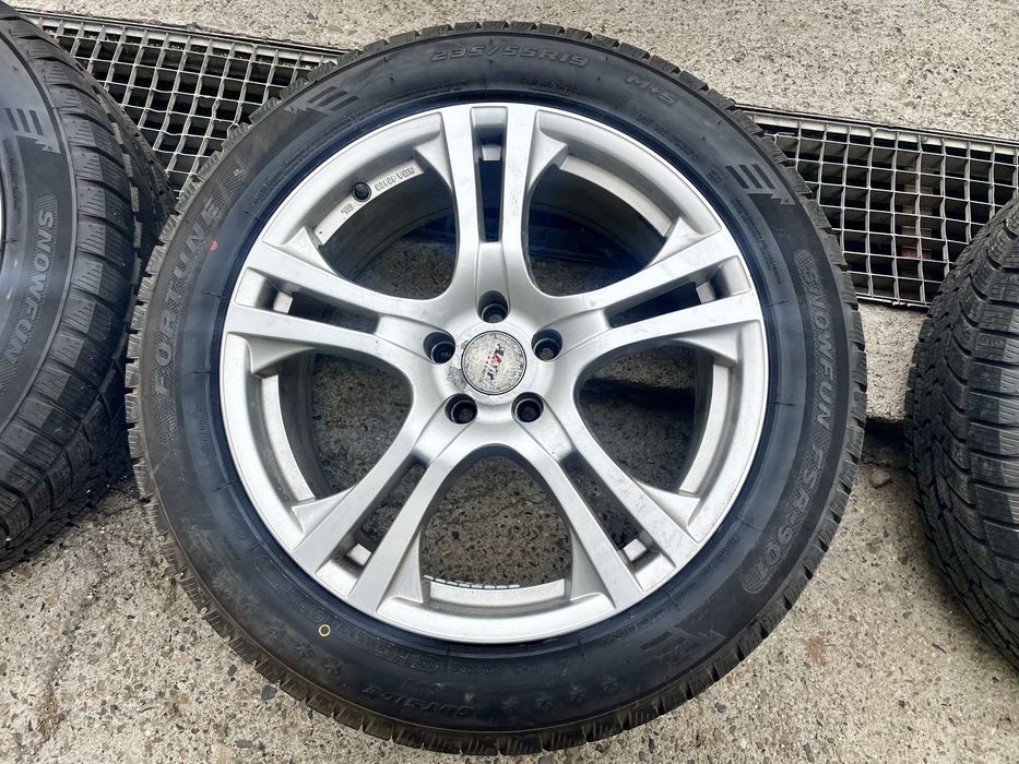 19’ 5х112 Алуминиеви джанти с гуми 235/55/19
