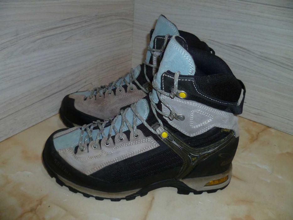 SALEWA Gore-tex №40