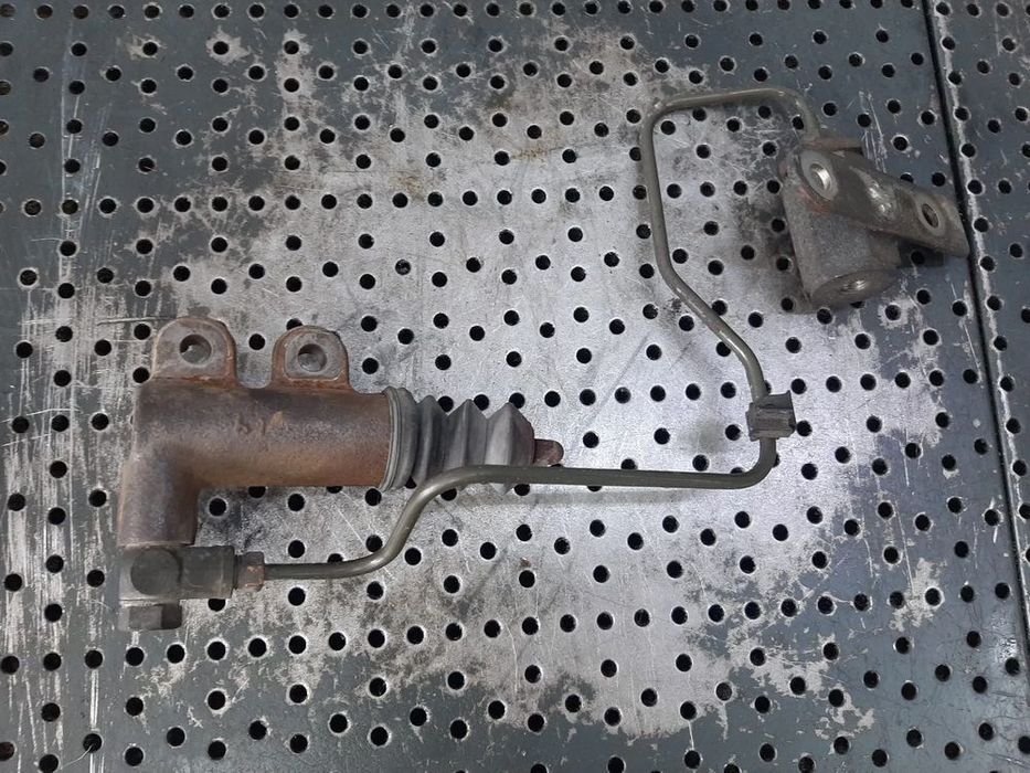pompa ambreiaj 2.0 b 4g63 mitsubishi outlander 1   2001-2005
