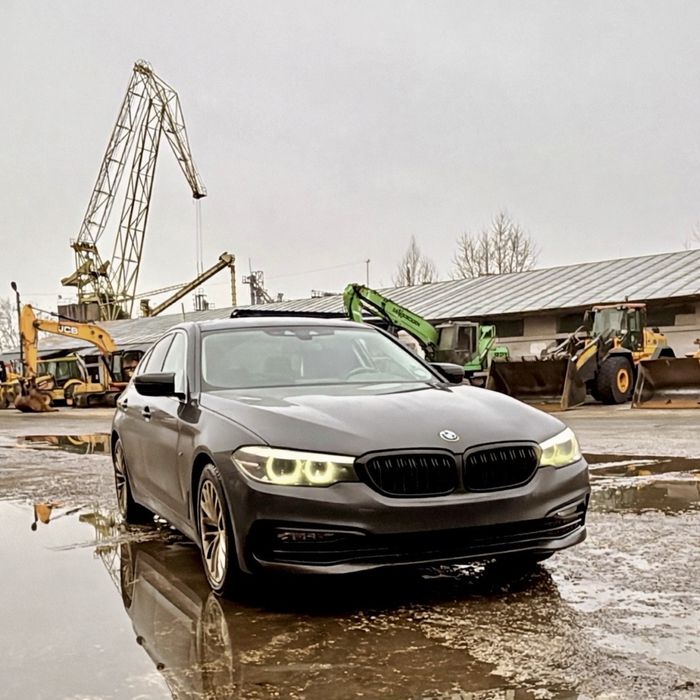 BMW Seria 5 G30 520xDrive