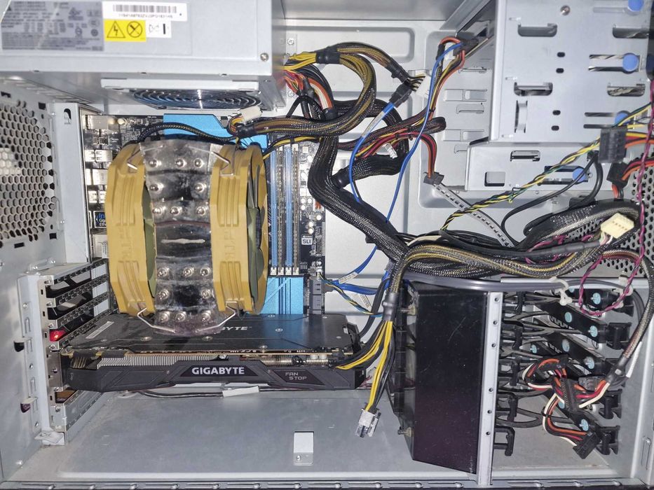 Работна станция X99, XEON 2690 V4 14c, 128GB DDR4, 1TB nVME, GTX1070.