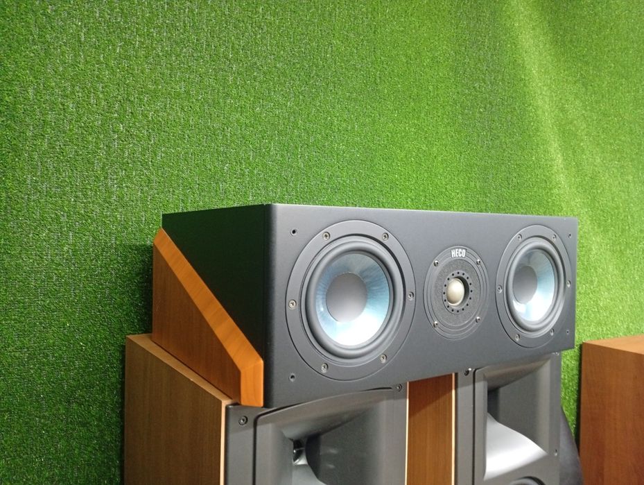 Център HECO Mythos 1