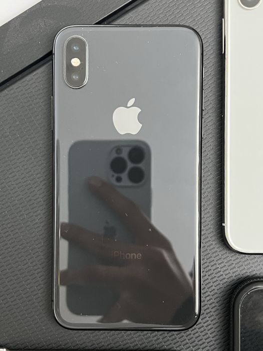 iPhone X продам!