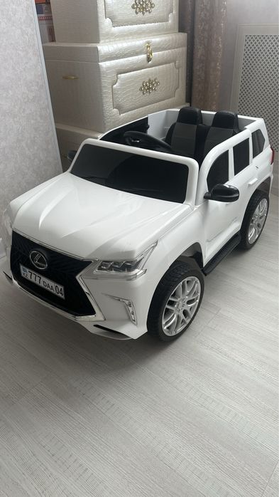 Продам десткую машину